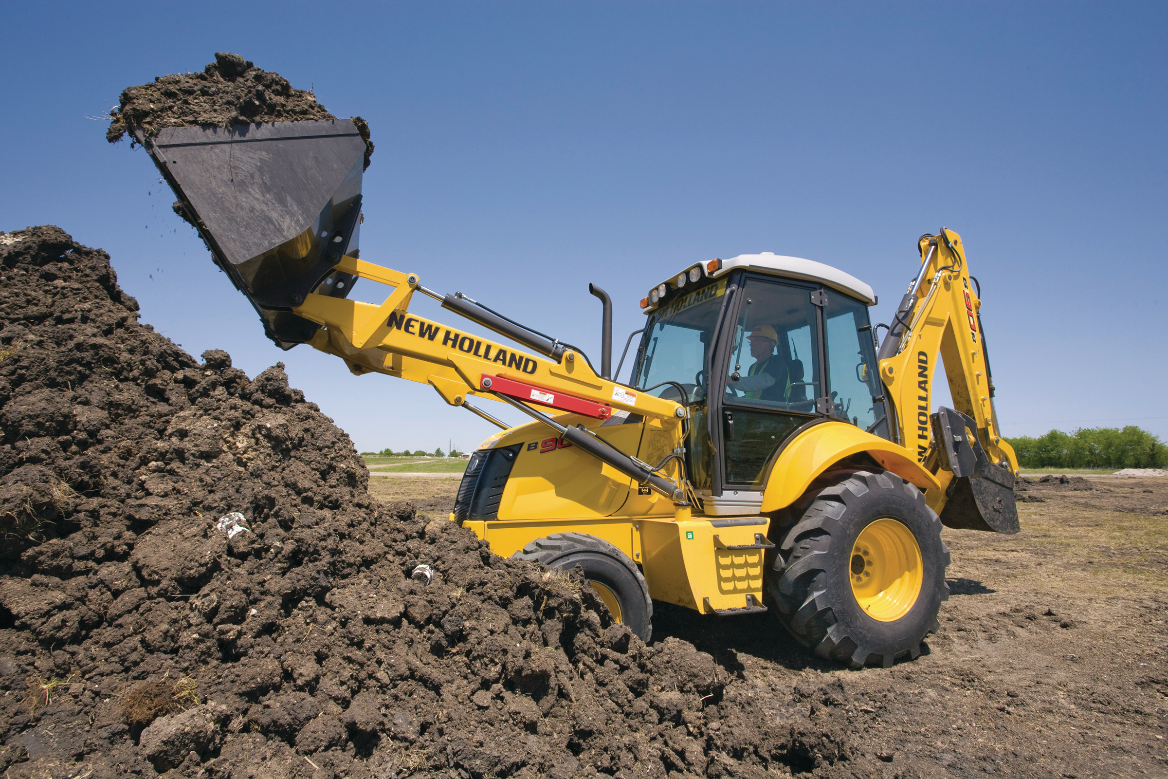 B90B Loader Backhoes From: New Holland Construction | Green Industry Pros