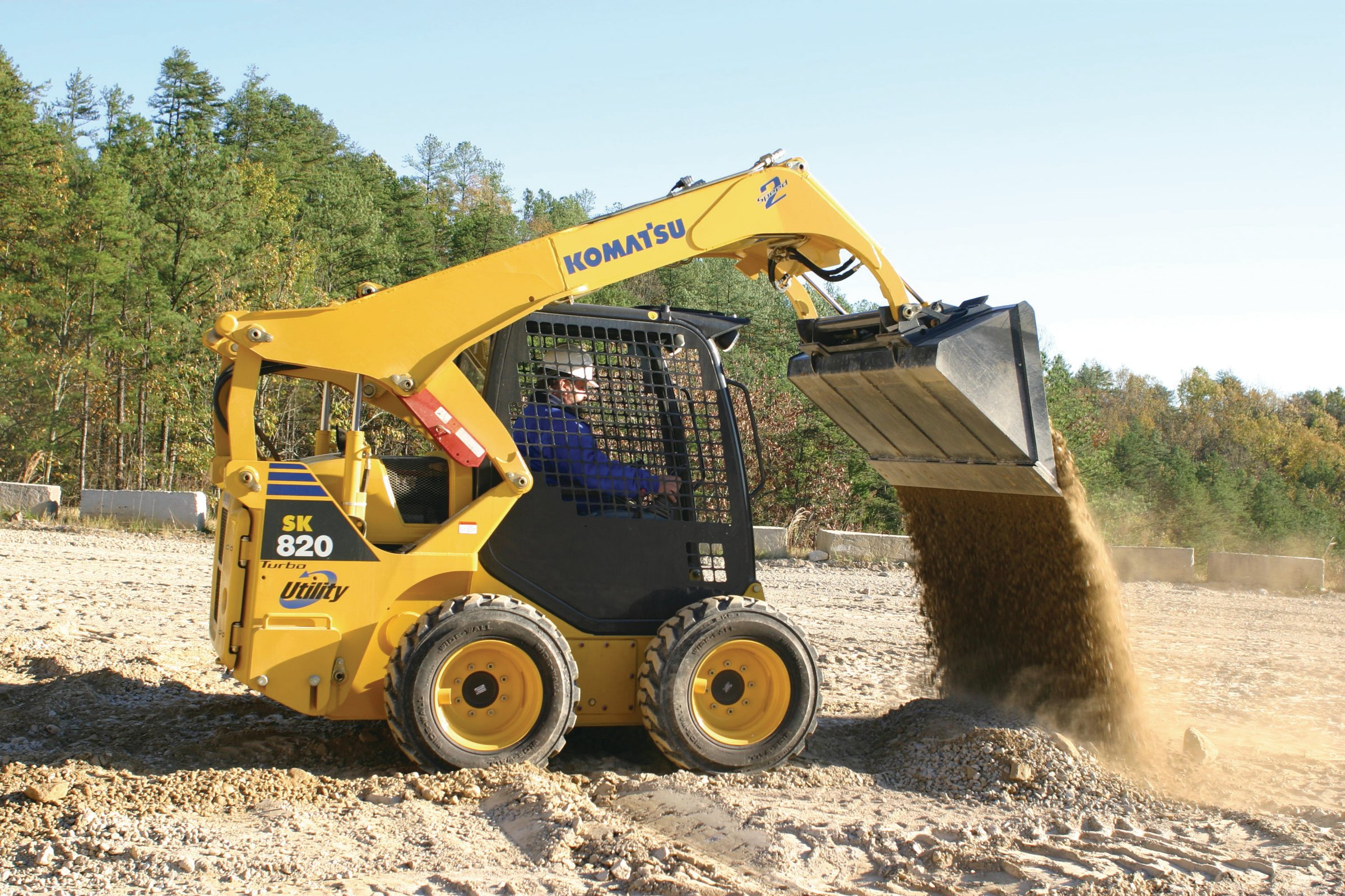 SK820-5 Skid Steer Loader From: Komatsu America Corp. | Green 