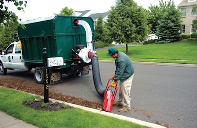 Shreddingtruckloader 10157304