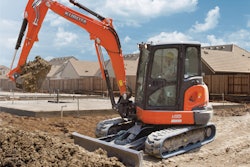 U55tailswingcompactexcavator 10157940