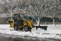 Wacker's WL 30, with its narrow wheelbase, makes it ideal for demanding sidewalk clearing.