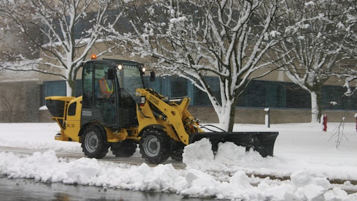 Wacker's WL 30, with its narrow wheelbase, makes it ideal for demanding sidewalk clearing.