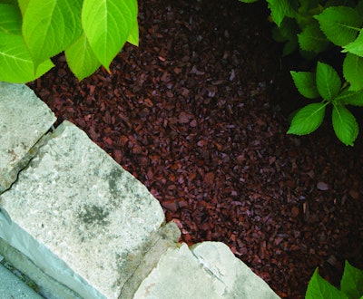 Redpinnaclemulch 10259011
