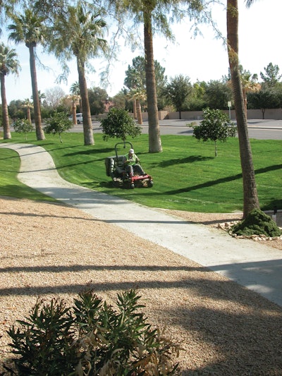 Smallcommercial2 10451427