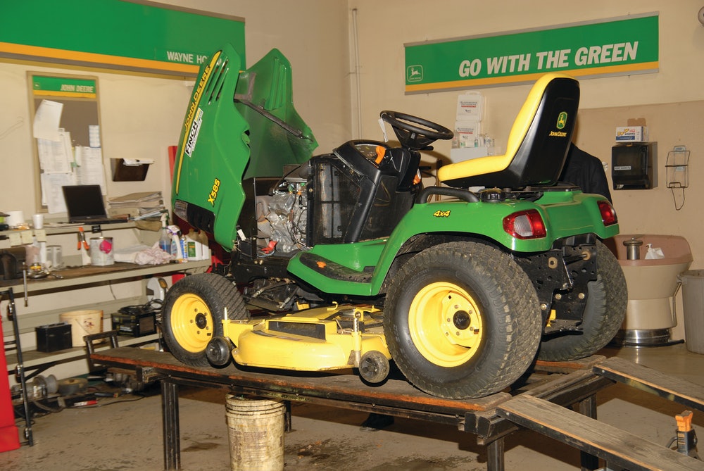 500 Hour Maintenance Checklist For Lawn Mowers Green Industry Pros