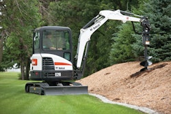 E26 With Auger Resized 10626411