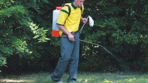 Lawn Care Weed Control Sprayer 10733965