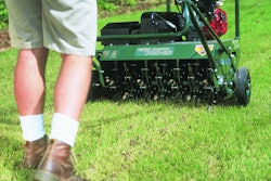 Lawn Renovation Turfco Pro 26 10742682