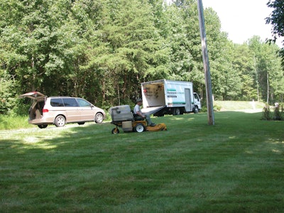 Manicured Lawn Landscaping Mo 10756626