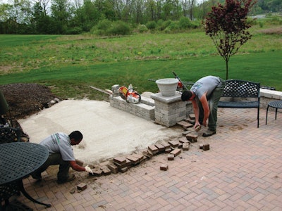 Building Hardscape Paver Patio 10837502