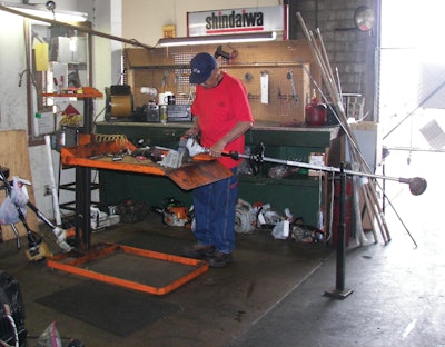 String Trimmer Service Repair 10896678