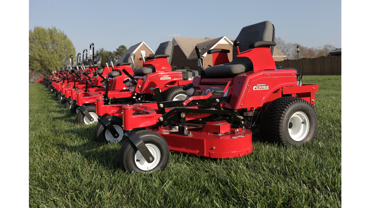 Country Clipper Zero Turn Mowers 2013 Green Industry Pros