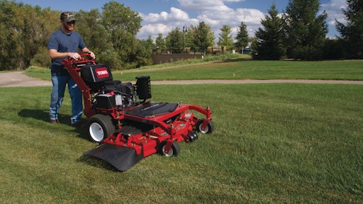 Toro Mid Size Floating Deck Wa 10953206