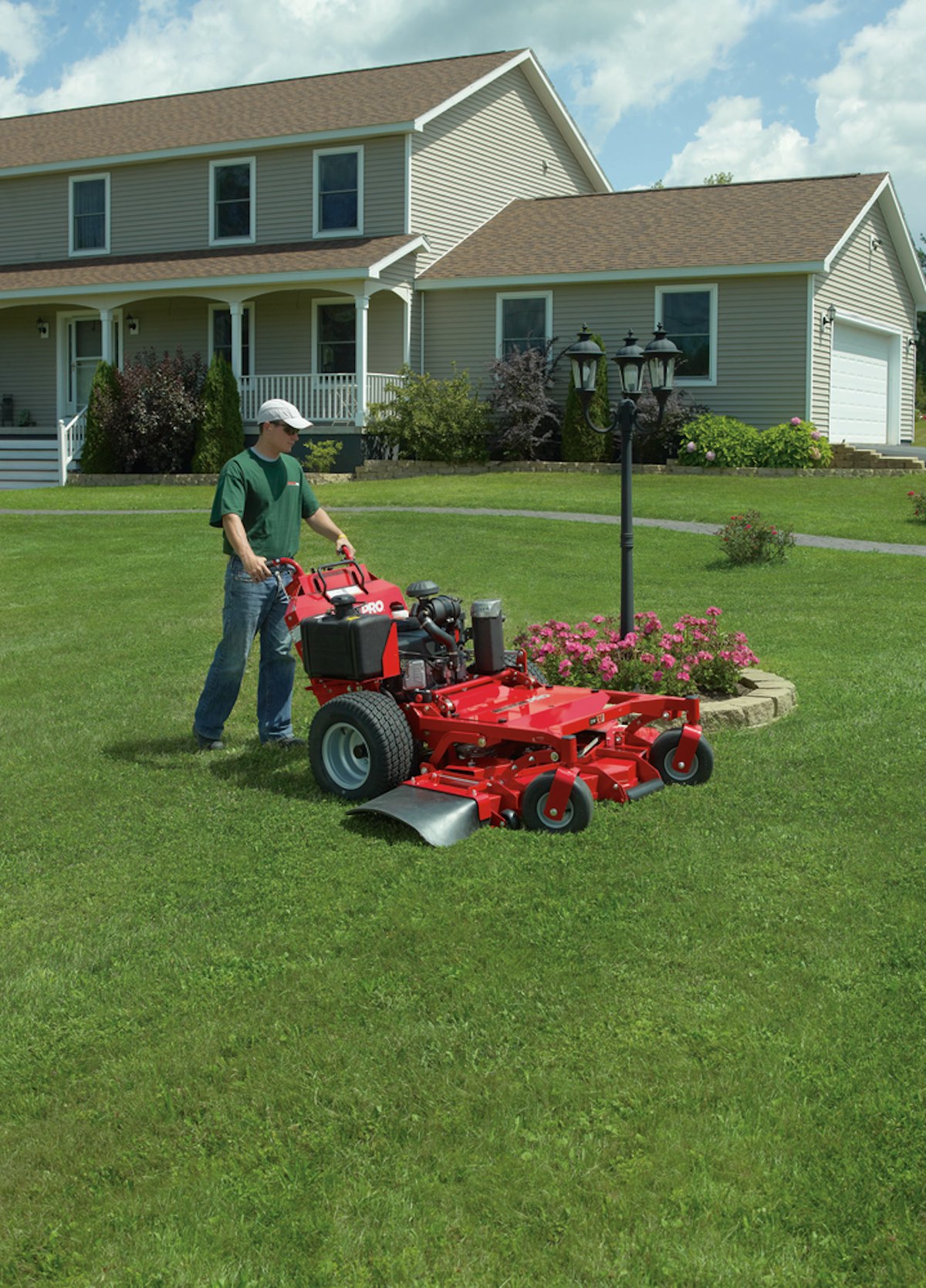 PRODUCT REVIEW Snapper Pro SW30 Series WalkBehind Mowers Green