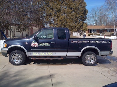 LC's Lawn & Pest Care LLC in Hartland, WI = AWESOME