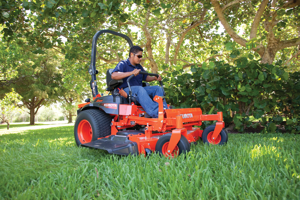 kubota zero turn