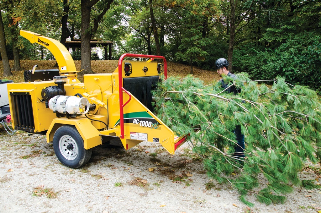 Vermeer Introduces Dual-Fuel Option for the BC1000XL Chipper From