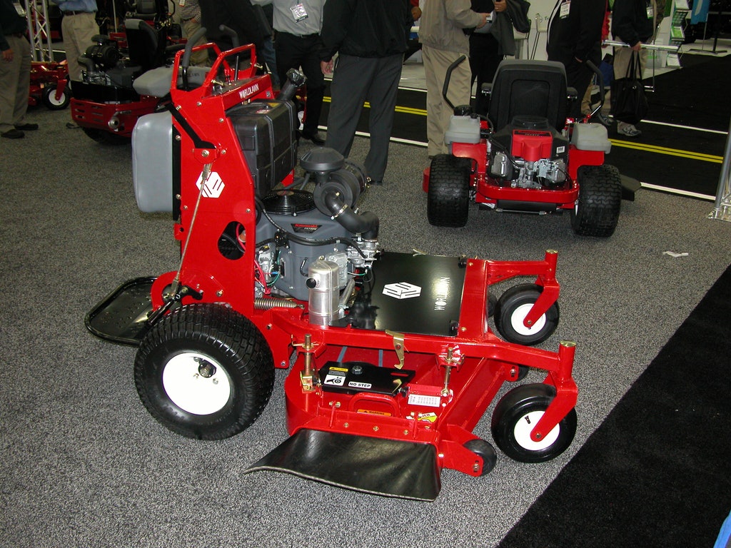 Worldlawn stand on mower hotsell