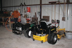 Equipment Storage Landscape 11285581