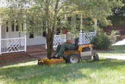 Known for their bagging capability, Walker mowers have impressed some Florida contractors by the way they can mulch.
