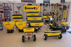 Reinders Snow Ex Display