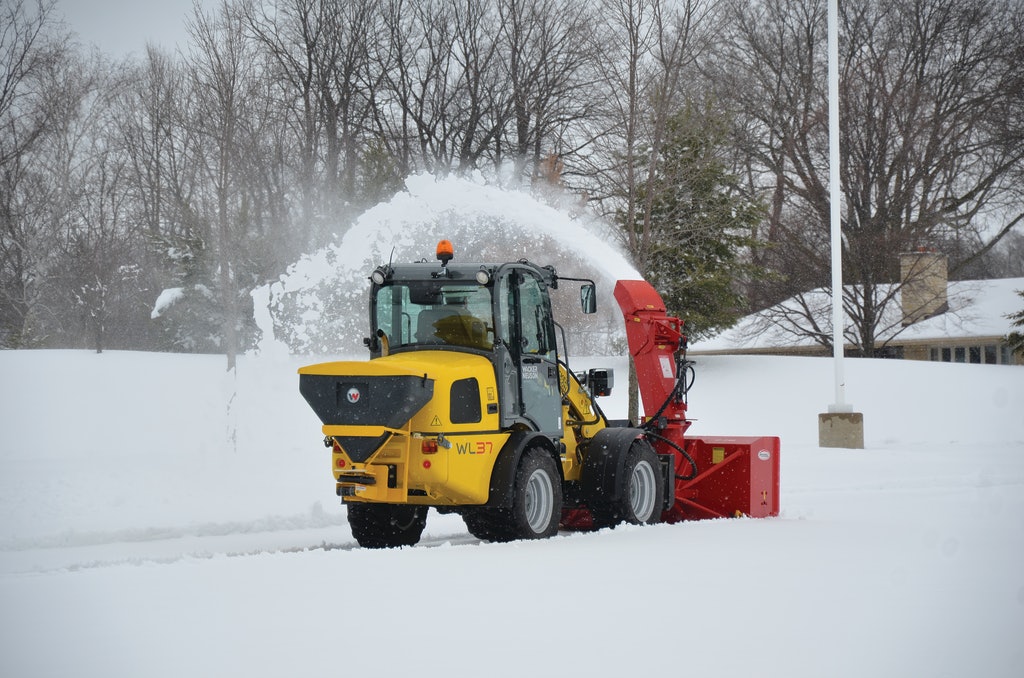 Wheel Loaders for Snow Removal From Wacker Neuson Green