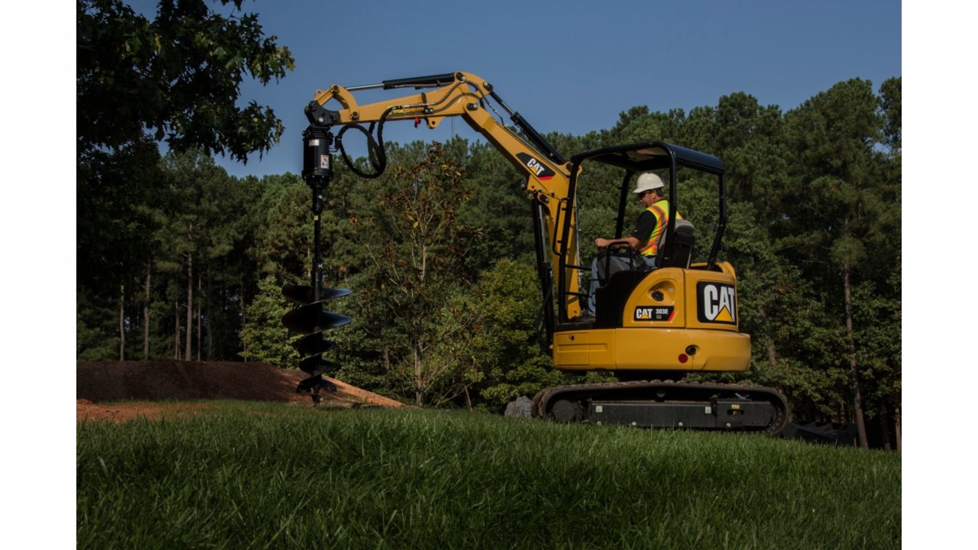 Caterpillar 303e Cr Mini Hydraulic Excavator From Caterpillar Inc Green Industry Pros