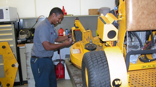 Trends in Training mower service technician 54aed8163bb21