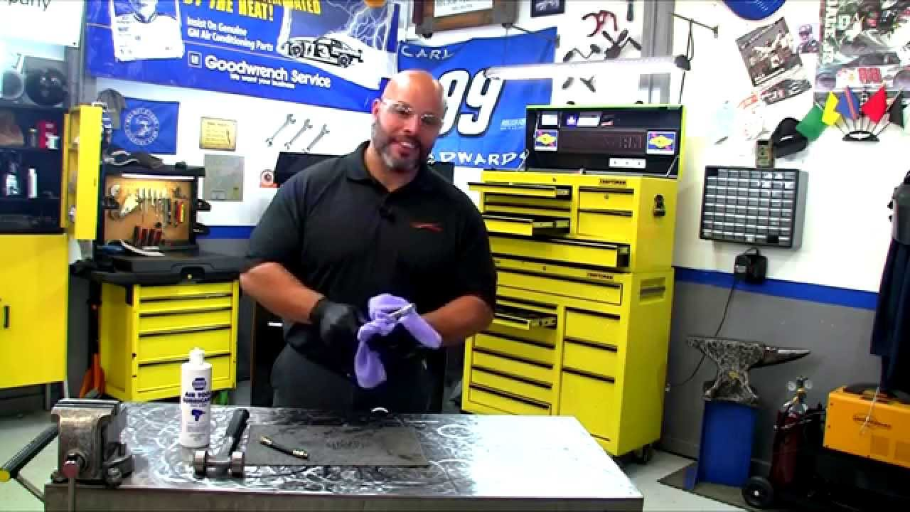 HECTOR&rsquo;S SHOP: Keeping Those Zerks Greased - Video