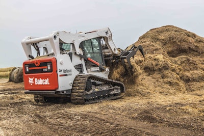 Bobcat T740 compact track loader 56377f93390d3