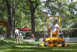 Cub Cadet Pro Z 100 56378ea2e9859