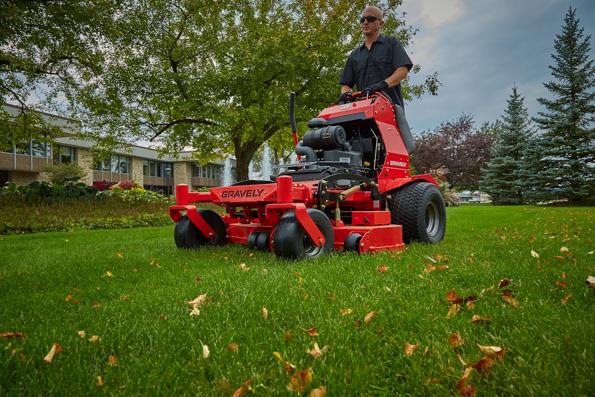 Gravely 36 inch sales stand on mower