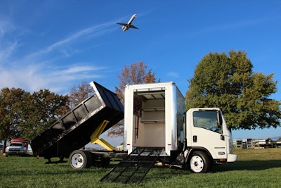 Super Contractor Truck with Plane 10x6 67 300dpi 56aa6c4063a19