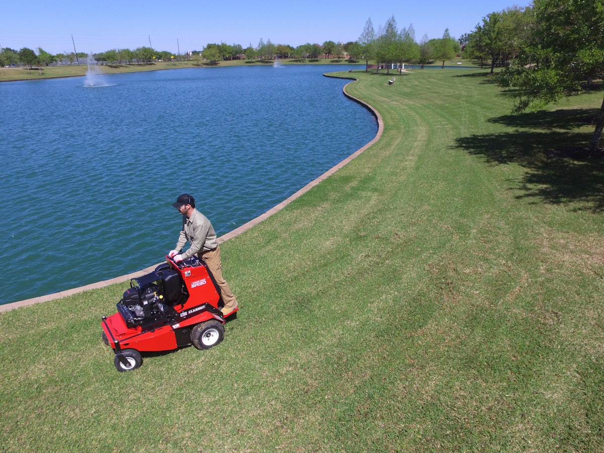 Stand on Aerating Has Advantages Too Green Industry Pros
