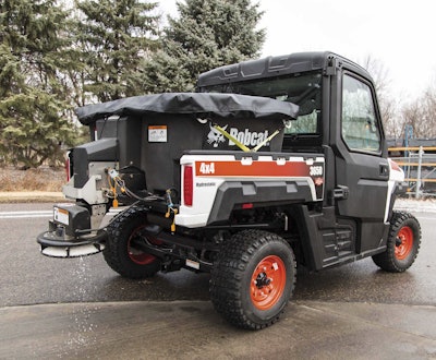 Bobcat UTV spreader 5748a8ab59c51