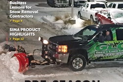SNOW 1 0816 coverfinal 57ab8f8d036fc
