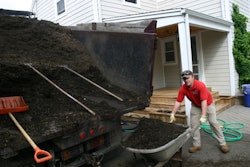 M R Landscape sidebar mulch 581b8d08c33a4