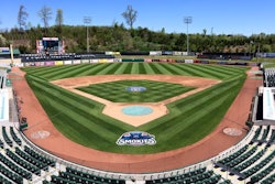 Smokies Stadium, home of the Tennessee Smokies and maintained by BrightView, was awarded with the Sports Turf Managers Association’s 2017 Baseball Field of the Year award.