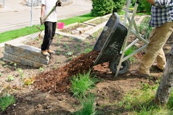 GreenIndustryPros Image1 58ab3f9ad0621