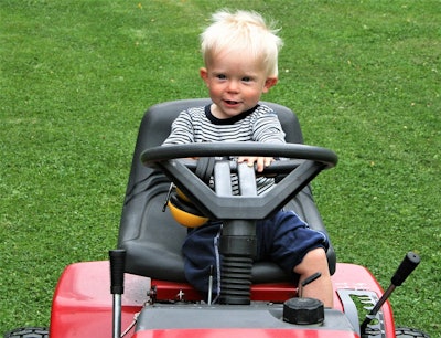 Children Machine Summer Mowing Grass 2163576 593182681828c