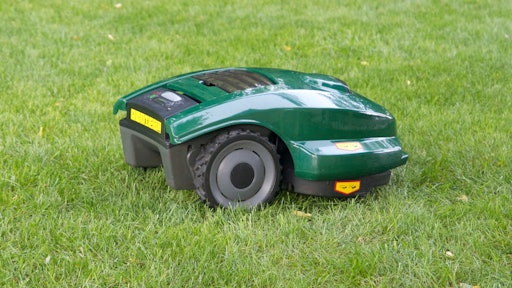 Friendly Robotics Robomow RM400 597649aca3d12
