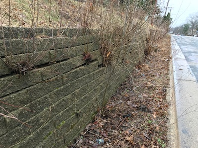 retaining wall falling svf x 500 5963bfe80bb86
