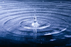 water drop splashing motion 71940 5980f521019a5