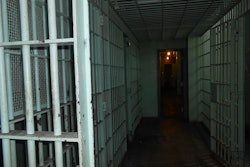 Law Prison Jail Arrest Crime Criminal Police 429633 59ef85882d6a6