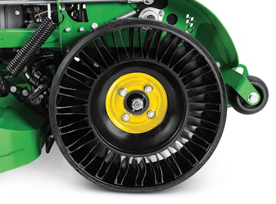 John Deere QuikTrak Tweel CloseUp 5a0e0eb087031