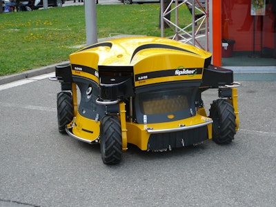 Slope Mower Spider detail 2 5a12feabcad36