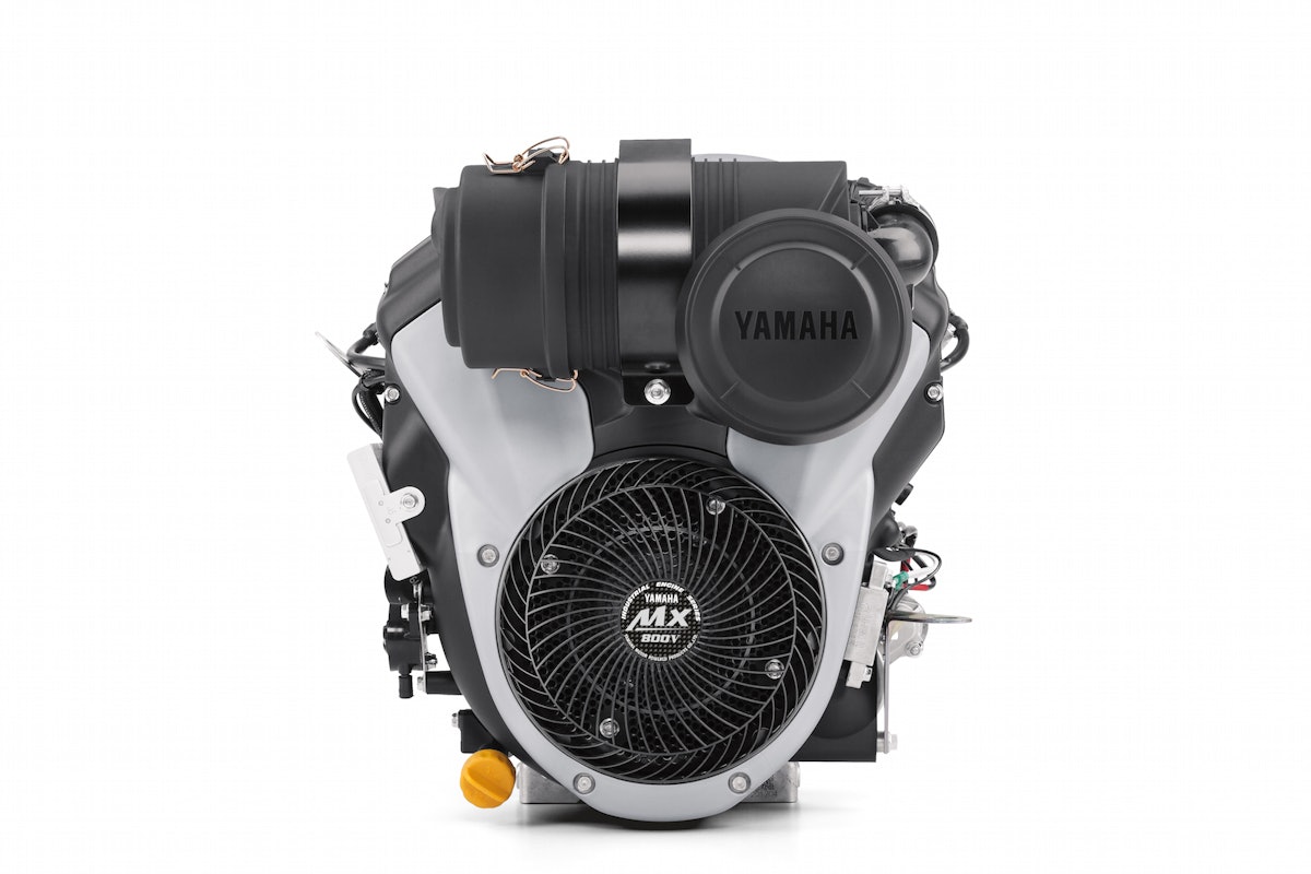 Carbureted VTwin Engines Built for ZeroTurn Mowers From Honda Engines Green Industry Pros