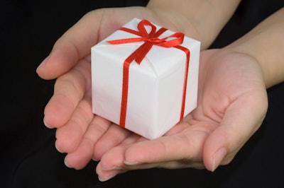 Giving a gift 5a3c17ff156ed