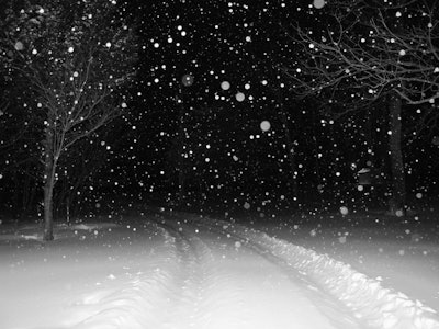 Night Snow 5a386fb69008d