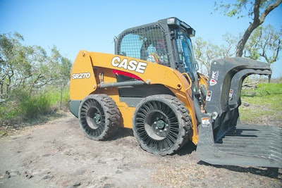 CASE SR270 Tweel 2 5a4e9d0715cd4